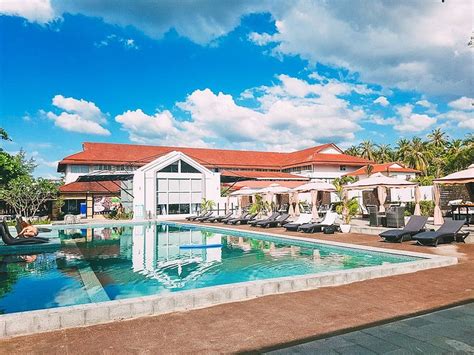 QUEENCO HOTEL & CASINO $63 ($̶1̶3̶8̶) .